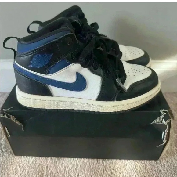 Nike Air Jordan Mid Sneakers - Black, White, Blue - Picture 2 of 7